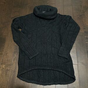 Vera Moda Cowlneck Knit Turtleneck - Black - Size Medium